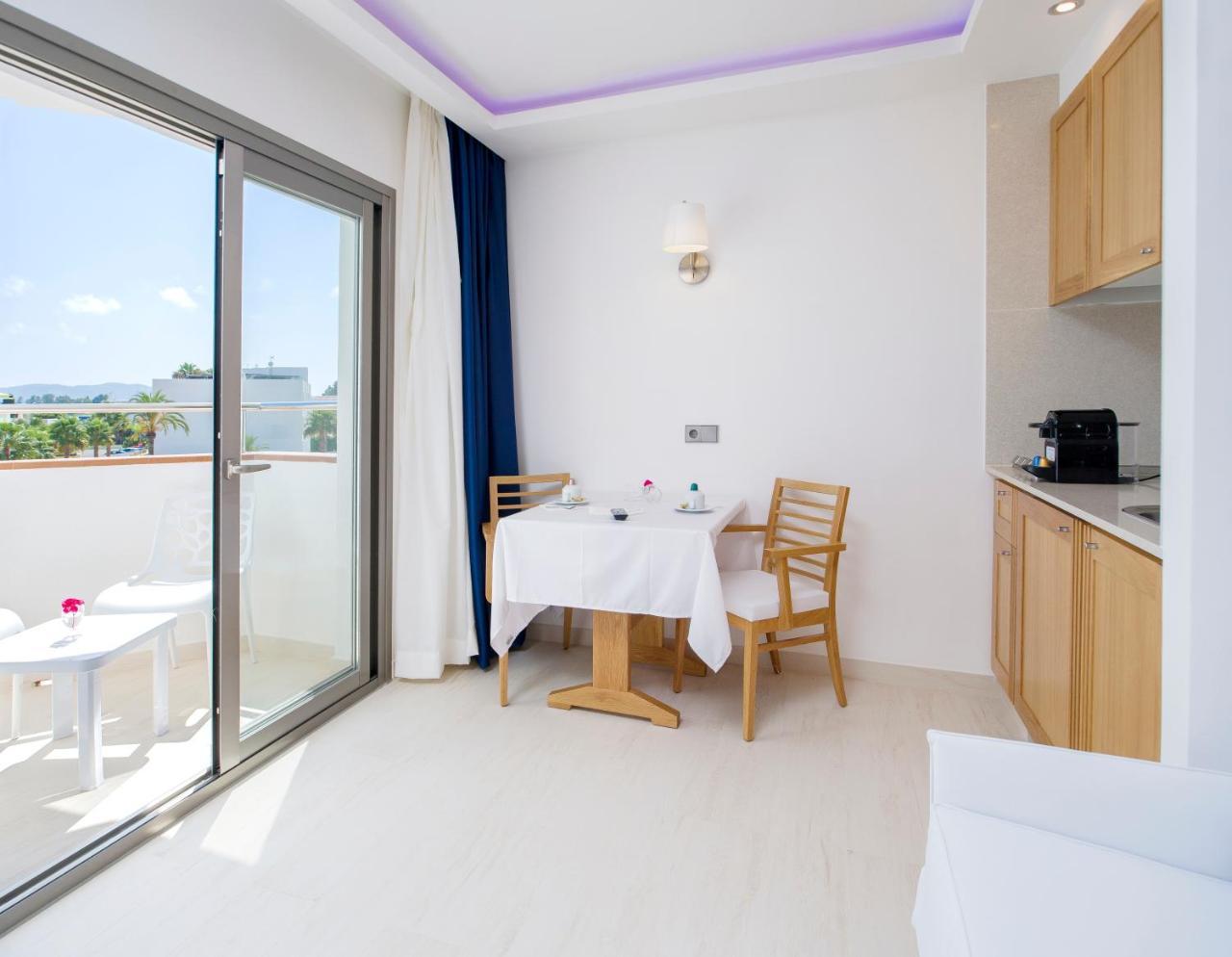 My Way Luxury Ibiza Studio - Ab Group プラヤ・デン・ボッサ エクステリア 写真